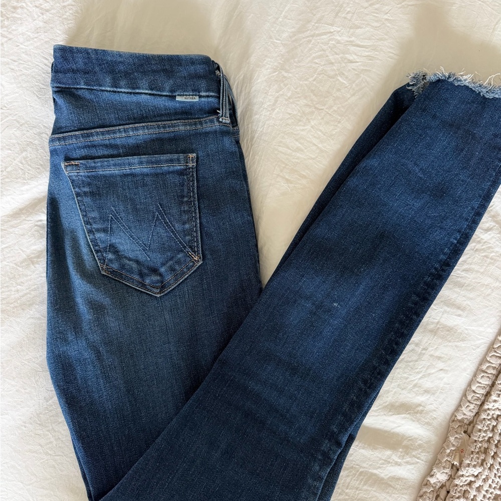 Mother Skinny Jeans in Deep Indigo